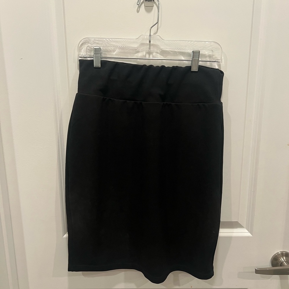 Elegant Black Women's Skirt